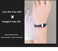 ギャラリービューアに画像を読み込み、Face width titanium steel carbon fiber bracelet magnetic
